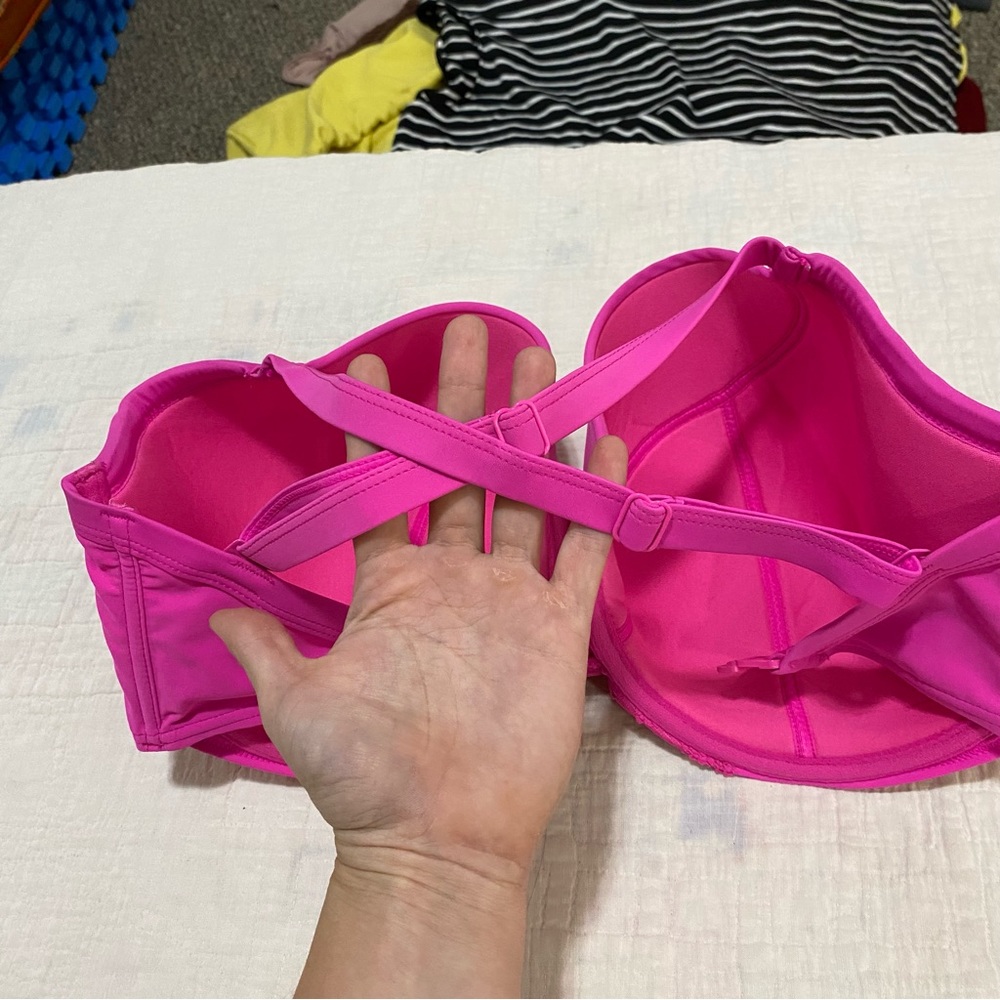 Vibrant Pink Bikini Top - Picture 10 of 16